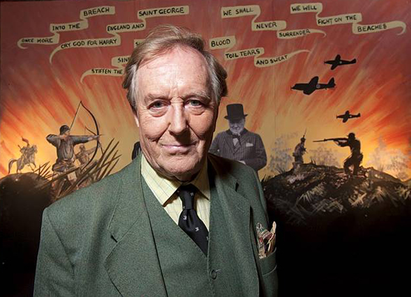 Robert Hardy